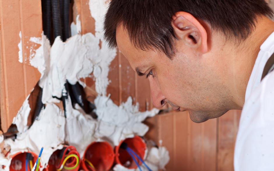 électricien de maintenance Courbevoie